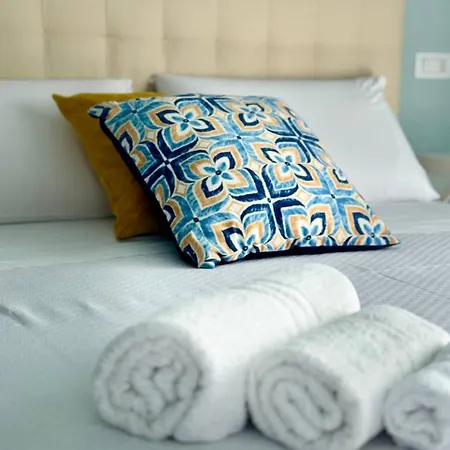 Riviera Azzurra B&B 치렐라