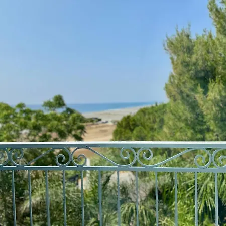 Oda ve Kahvaltı Riviera Azzurra 4*