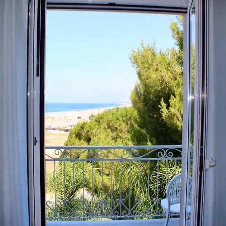 Riviera Azzurra Couette-café