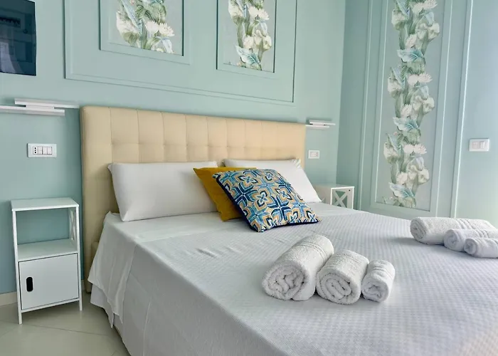 Alojamento de Acomodação e Pequeno-almoço Riviera Azzurra 4*