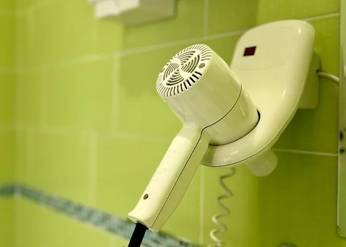 Riviera Azzurra Alojamento de Acomodação e Pequeno-almoço 4*