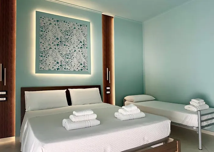 Alojamento de Acomodação e Pequeno-almoço Riviera Azzurra